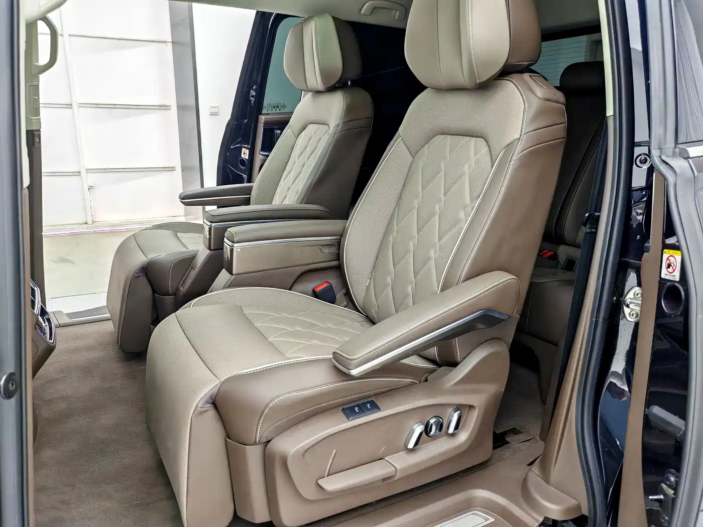 Фото 6 - Volkswagen Viloran