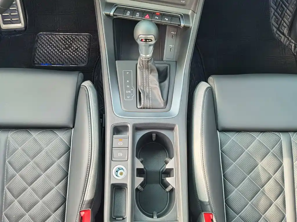 Audi Q3 2024 2024 35 TFSI Fashion Sport