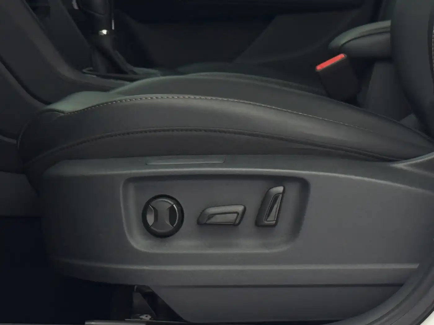 Volkswagen Tharu, миниатюра 20