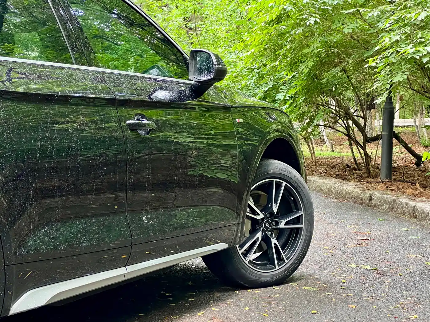 Фото 9 - Audi Q5L