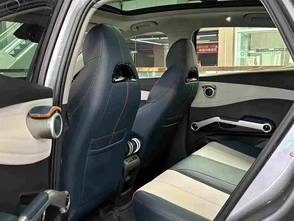 BYD Yuan PLUS 2022 430KM Luxury Model фото 8