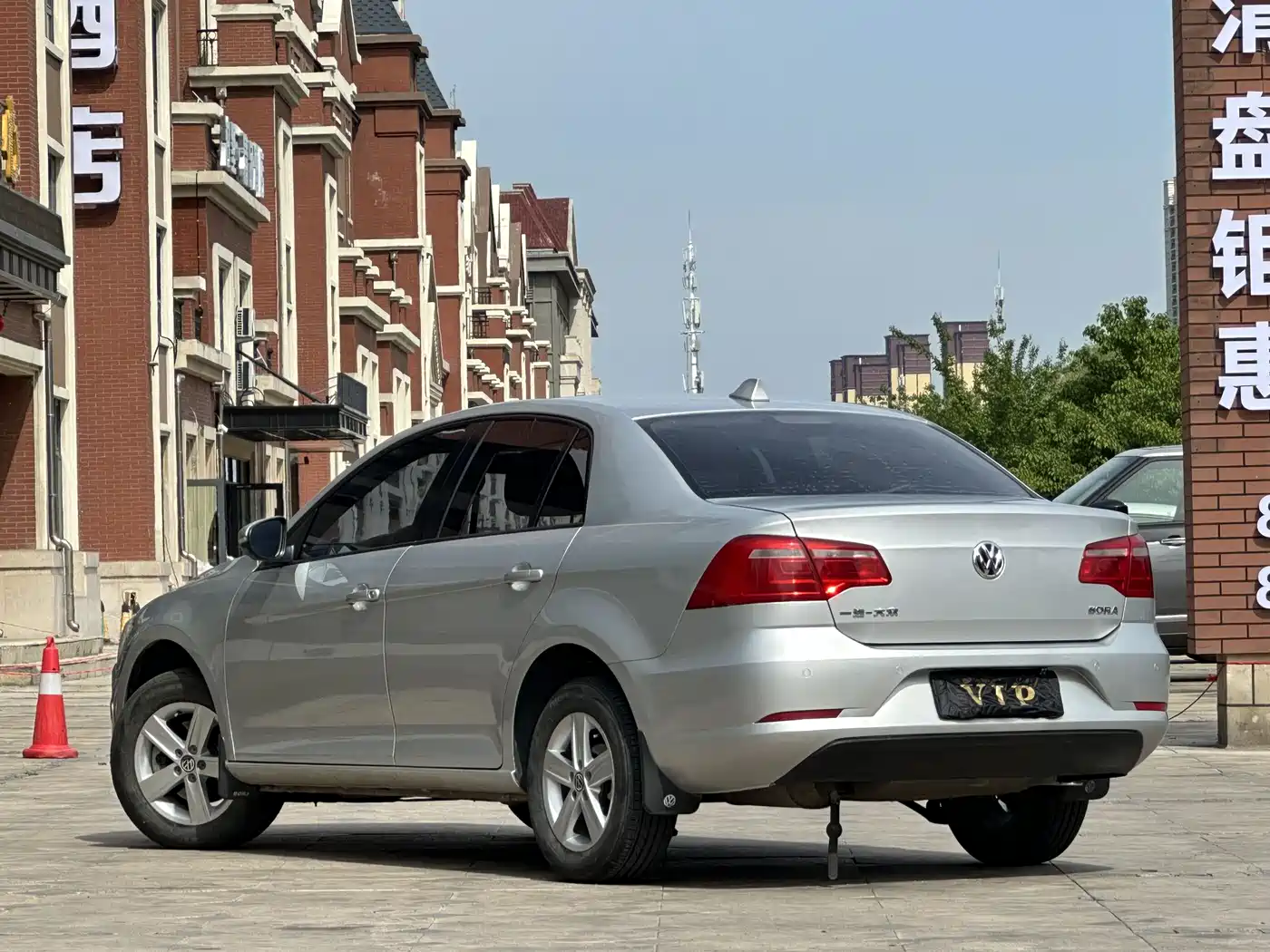 Volkswagen Bora 2014 1.6L Manual Fashion фото 5