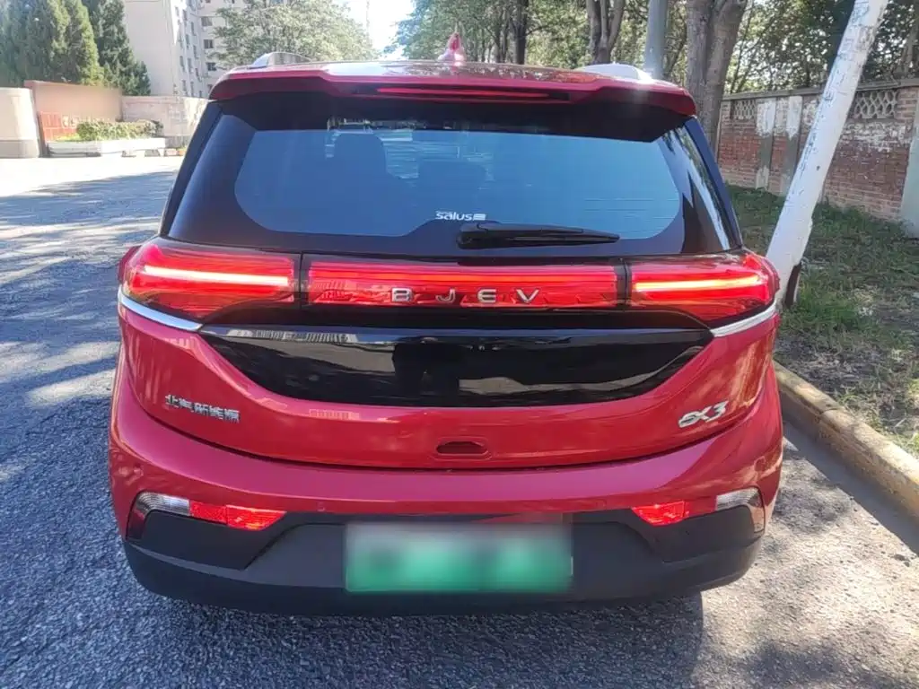 Фото 6 - BAIC Beijing EX3