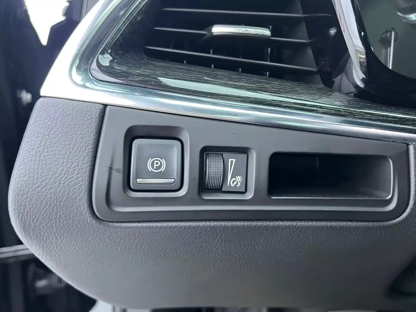 Cadillac XT5 2020 Facelift 28T Luxury Model фото 14