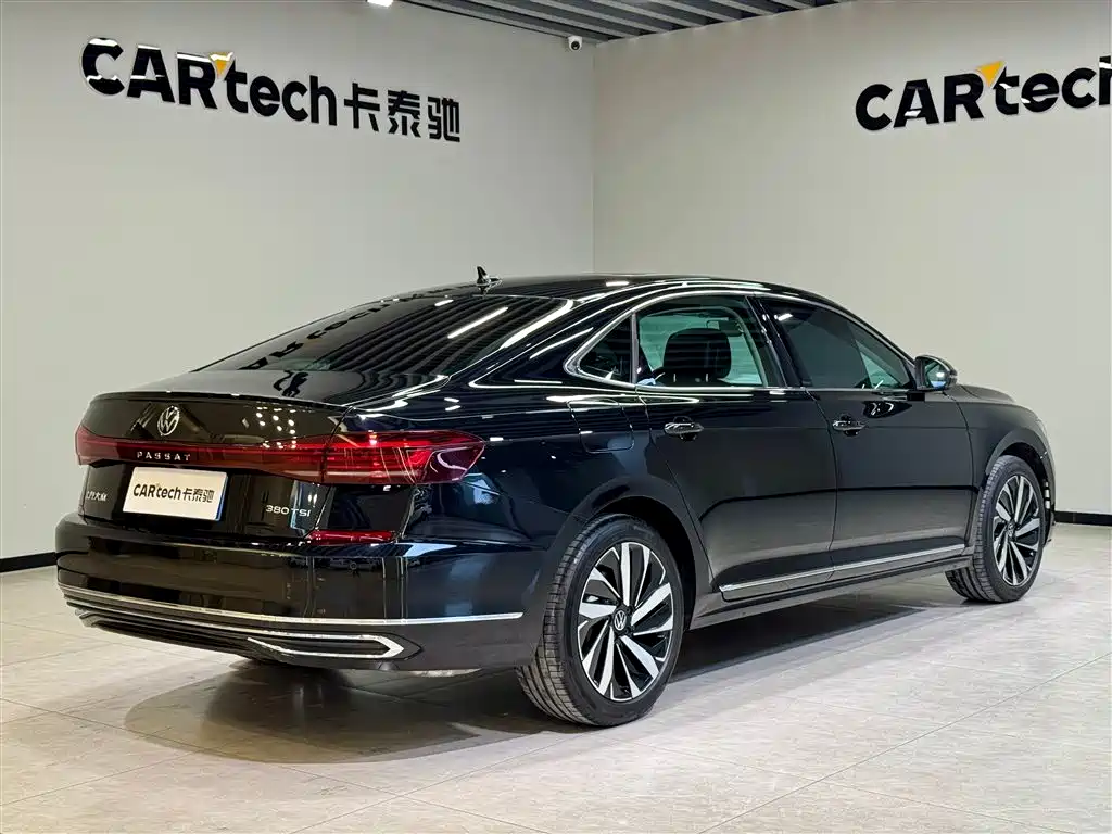 Volkswagen Passat 2024 380TSI Dragon Soaring Edition фото 4