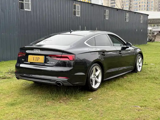 Audi A5 (Import) 2019 Sportback 40 TFSI Fashion — фото 4
