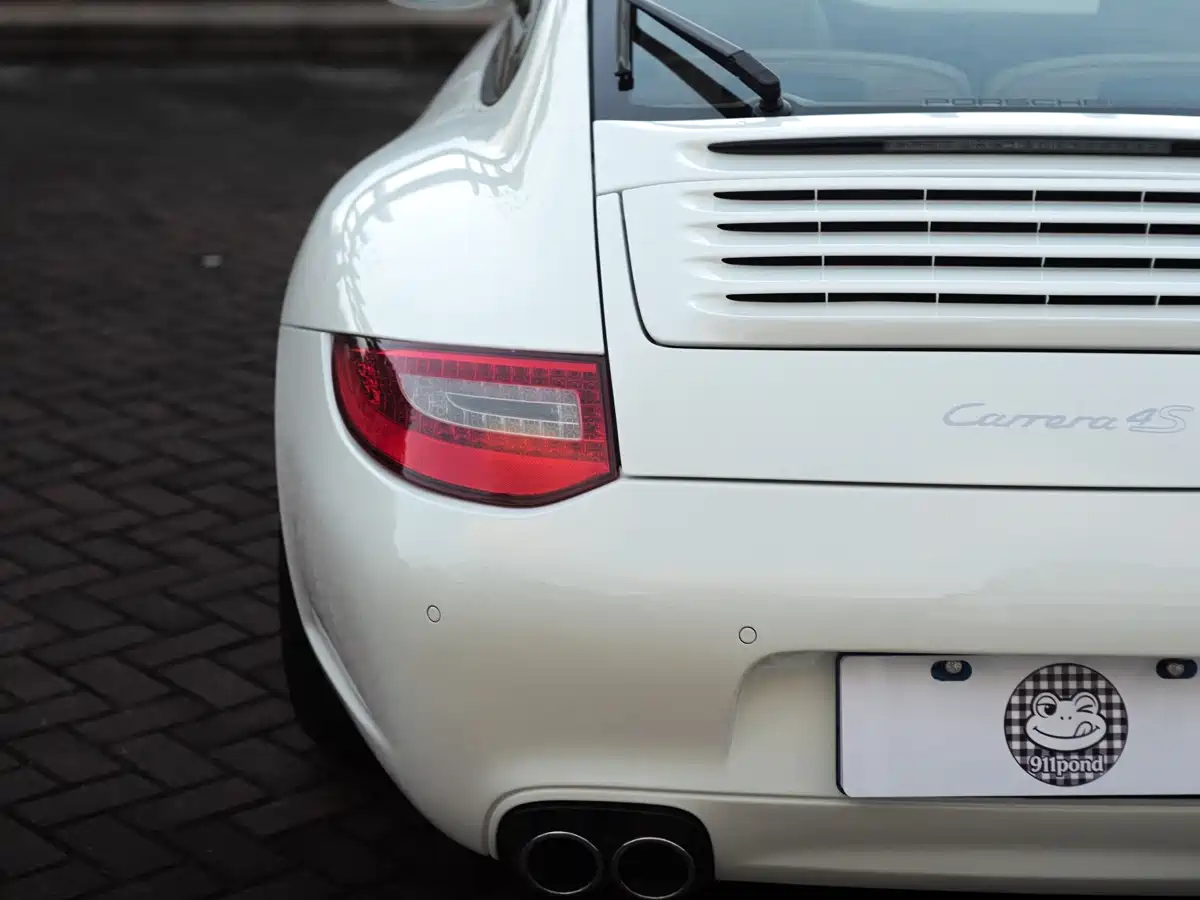 Porsche 911 2010 Carrera 3.6L фото 6