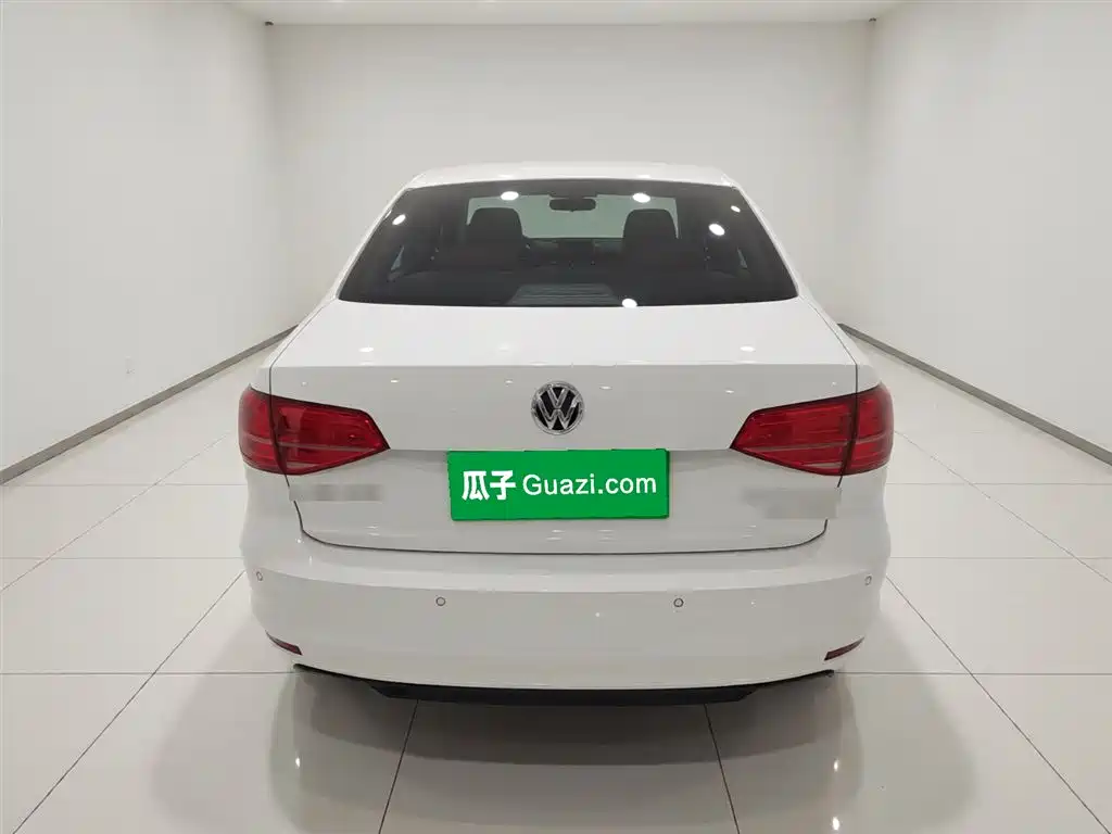 Volkswagen Sagitar 2018 280TSI DSG Spark Edition фото 4