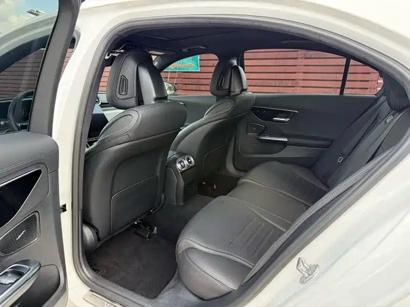 Mercedes-Benz C-Class 2023 C 260 L Sport фото 6