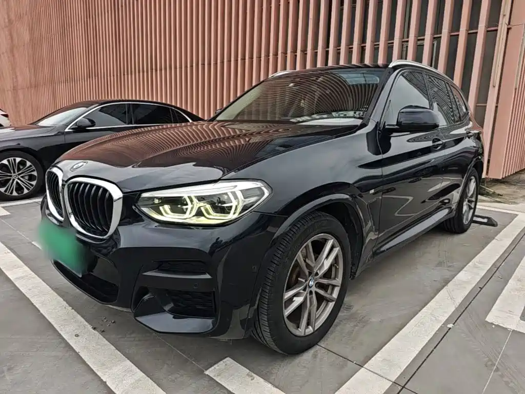 Photo 2 - BMW X3
