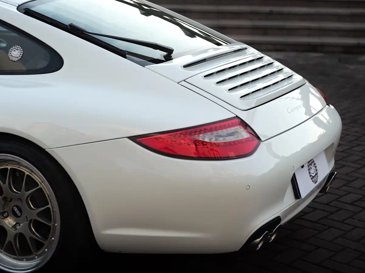 Porsche 911 2010 Carrera 3.6L фото 10