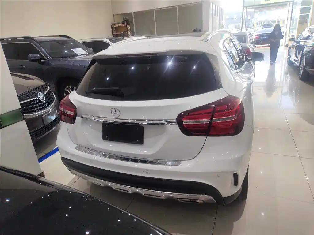 Mercedes-Benz GLA 2019 GLA 200 Fashion фото 7
