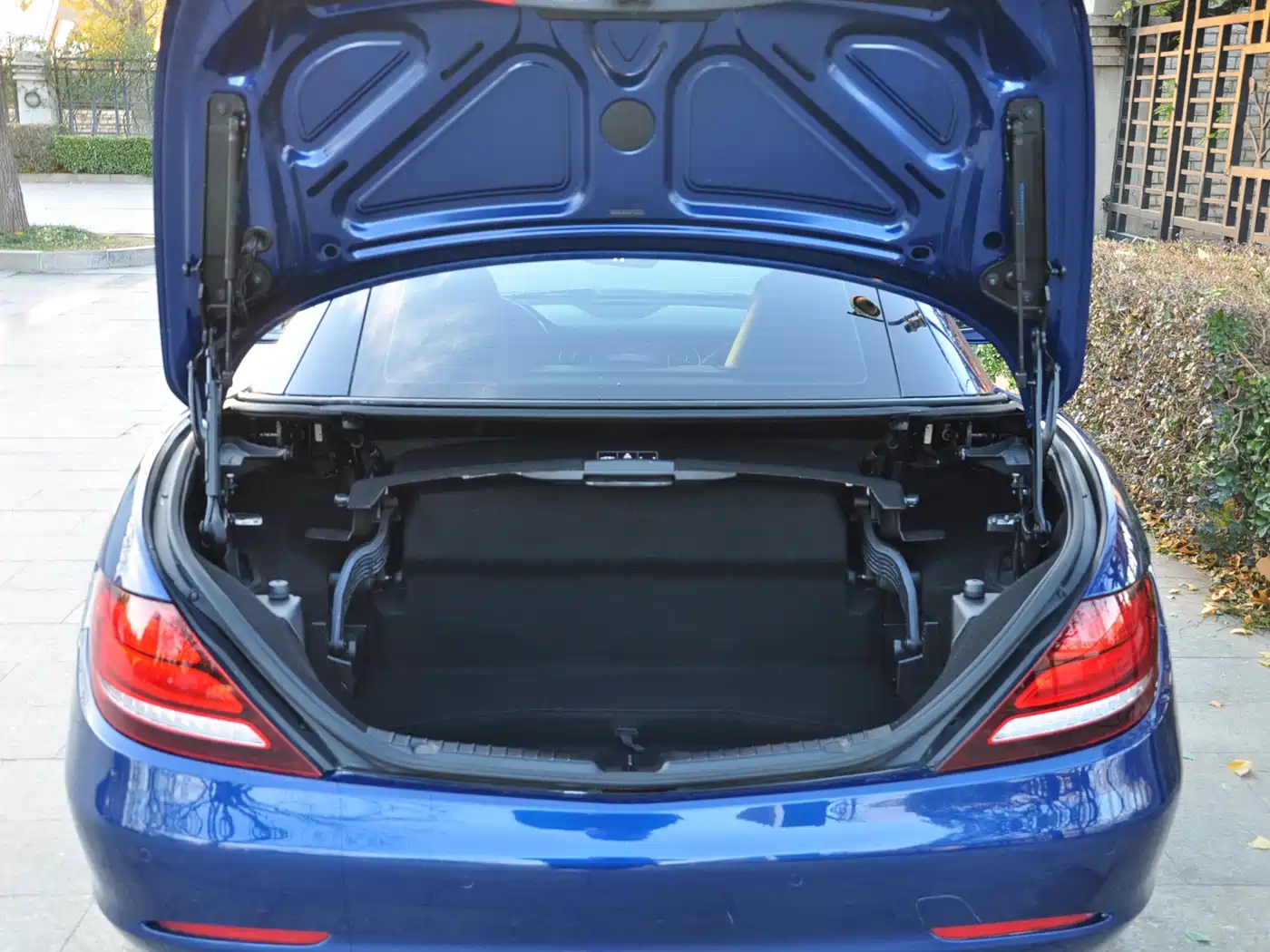 Mercedes-Benz SLC 2016 SLC 200 Sport фото 17
