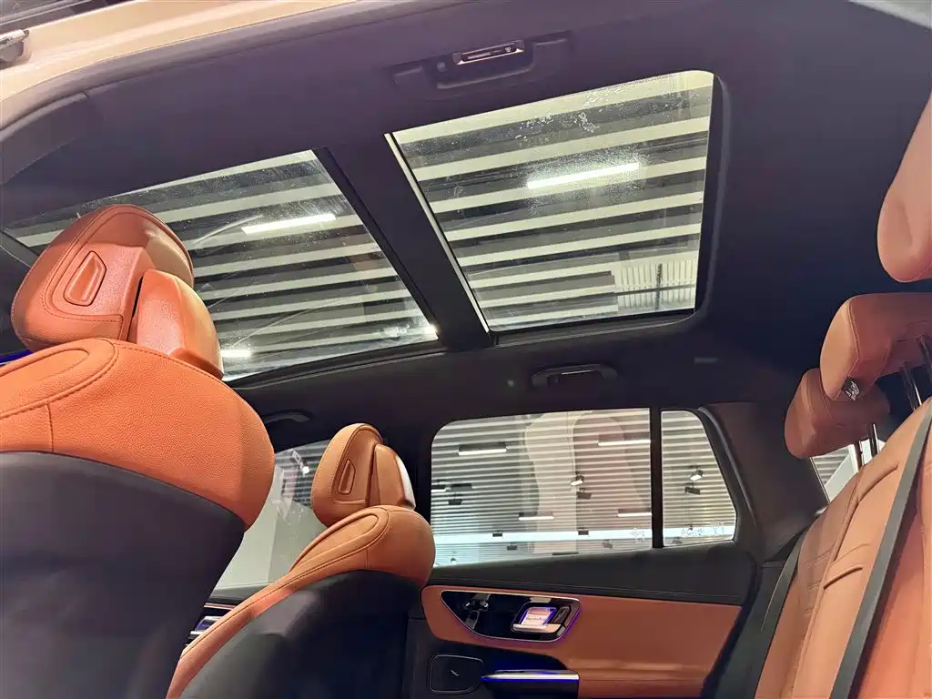 Mercedes-Benz GLC 2025 Model Year GLC 260 L 4MATIC Luxury фото 27