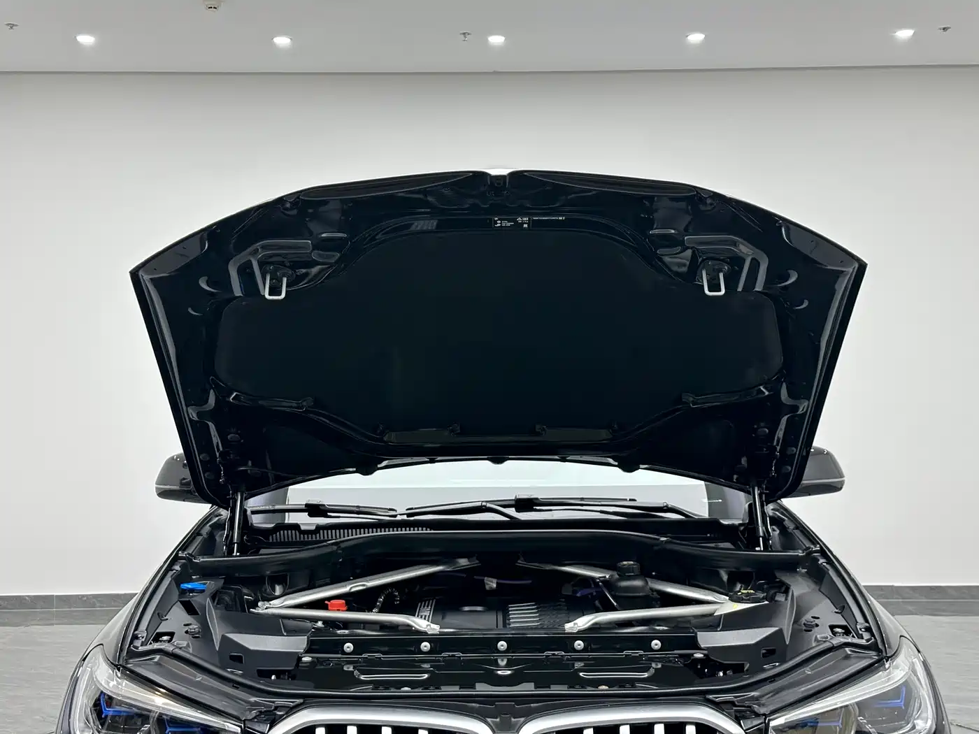 BMW X6 2022 Facelift xDrive40i M Sport Package фото 26