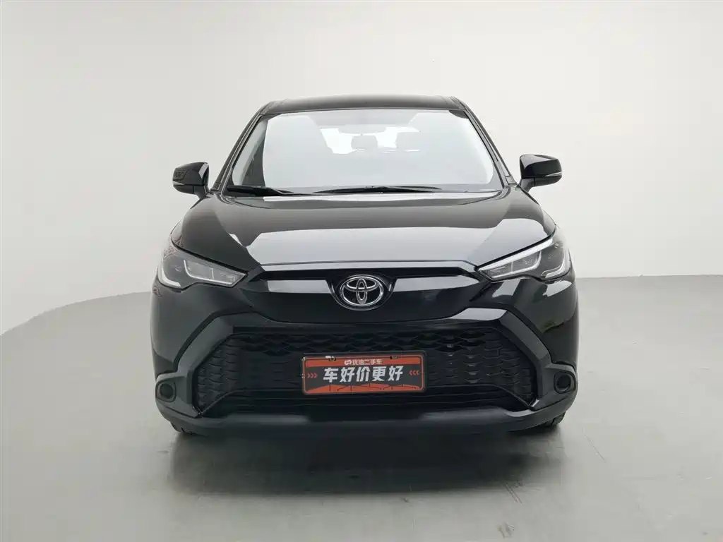Toyota Frontlander 2024 2.0L CVT Elite Edition фото 3