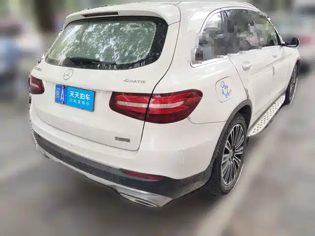 Mercedes-Benz GLC 2018 Facelift GLC 200 4MATIC — фото 2