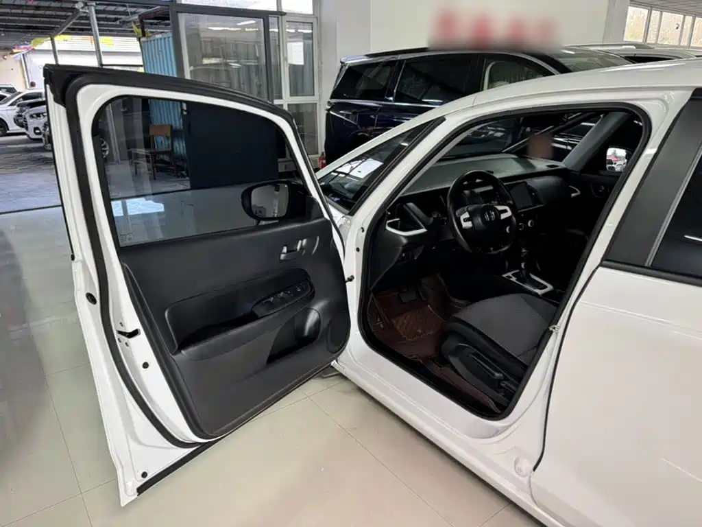 Фото 5 - Honda Fit