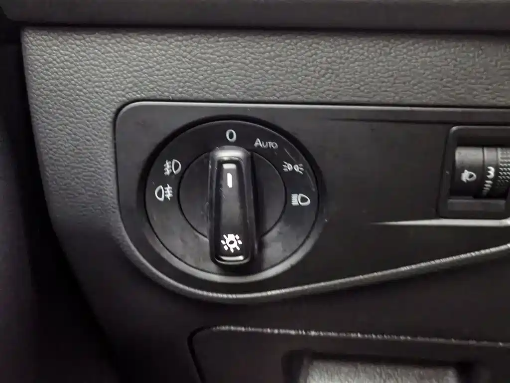 Volkswagen Tiguan L 2018 330TSI Automatic 2WD Trend Edition фото 21