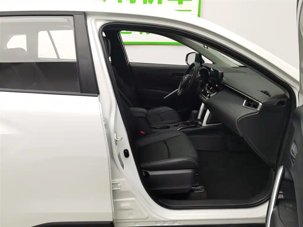 Toyota Corolla Cross 2023 2.0L Elite Edition фото 23