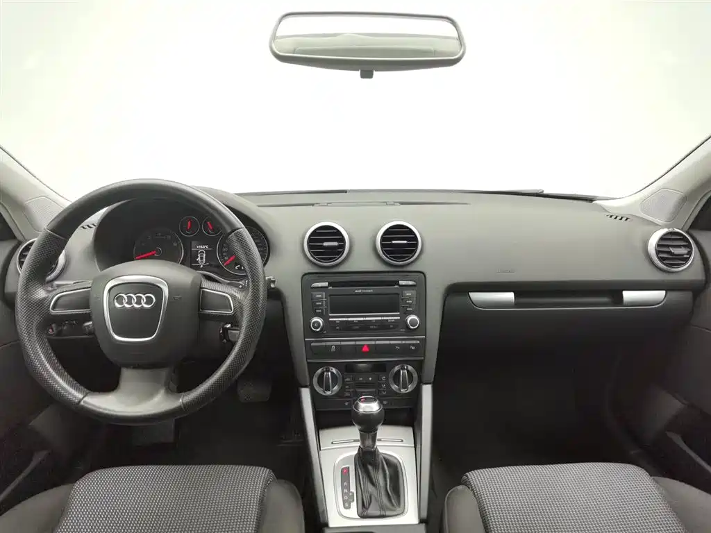 Audi A3 (Import) 2012 Sportback 1.8T Luxury фото 5