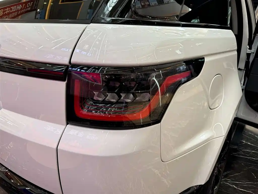 Land Rover Range Rover Sport 2020 3.0 L6 HSE DYNAMIC фото 9