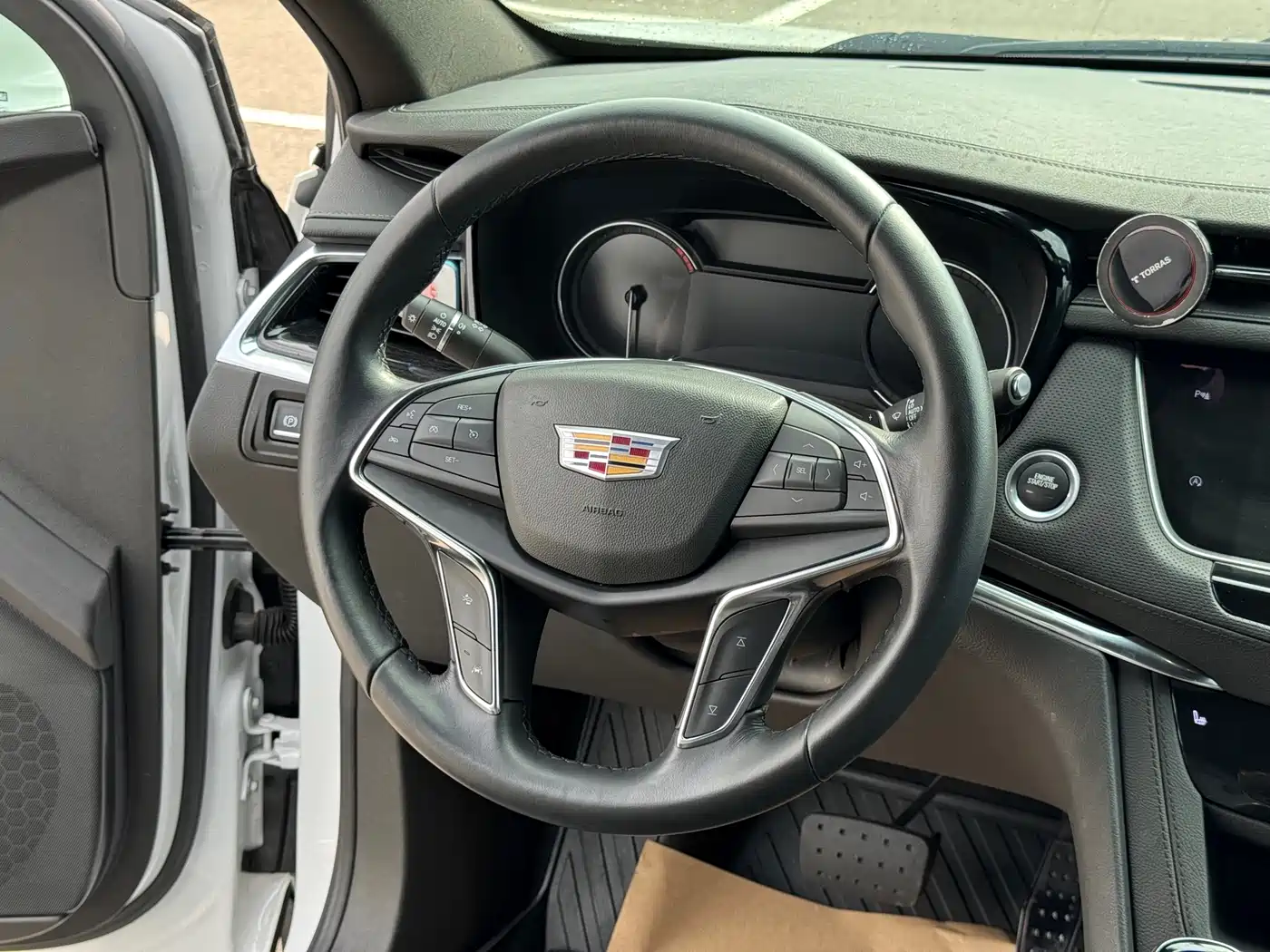 Cadillac XT5 2022 2.0T 2WD Luxury фото 15