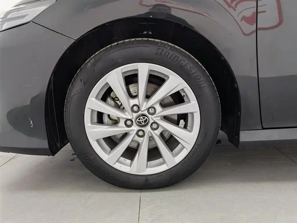 Toyota Camry 2021 2.0G Luxury Edition фото 17