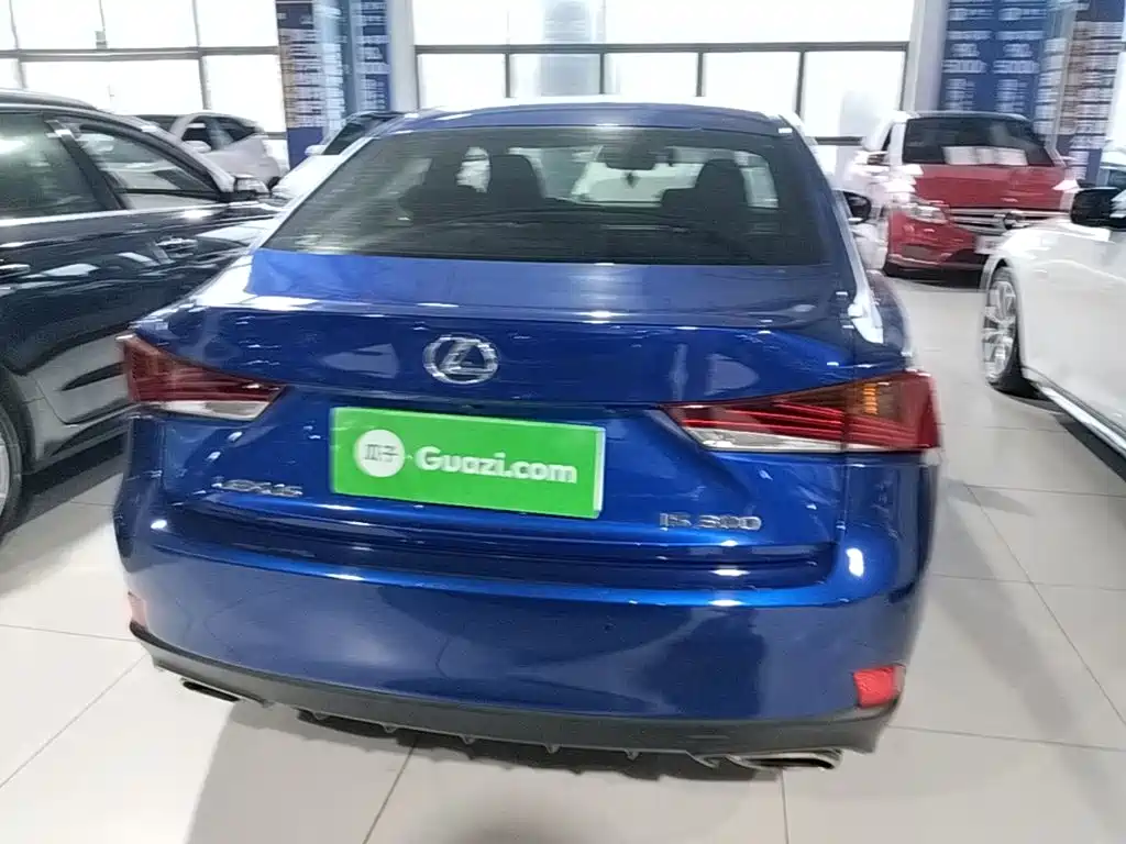Lexus IS 2018 2017 300 F SPORT