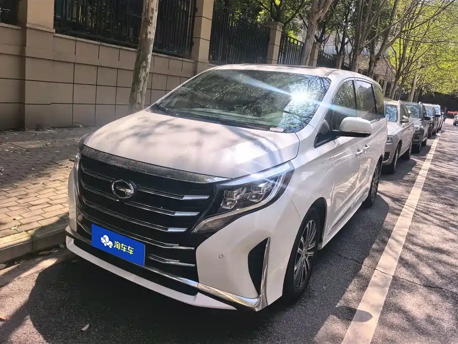 GAC TRUMPCHI M8