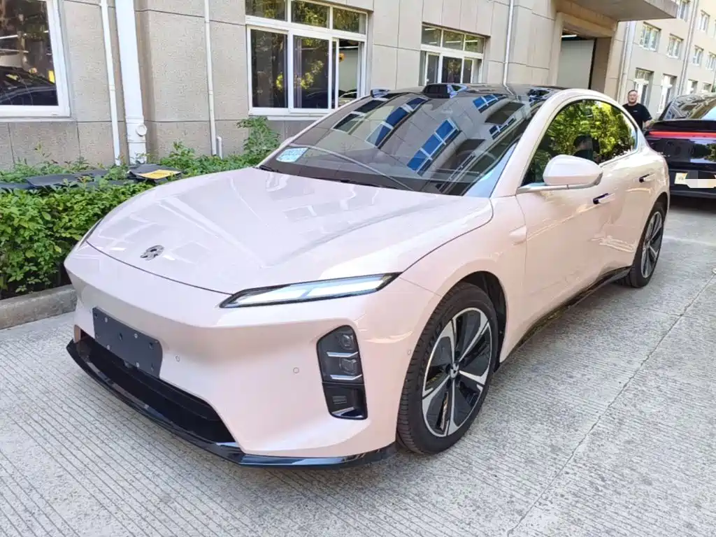 NIO ET5 2025