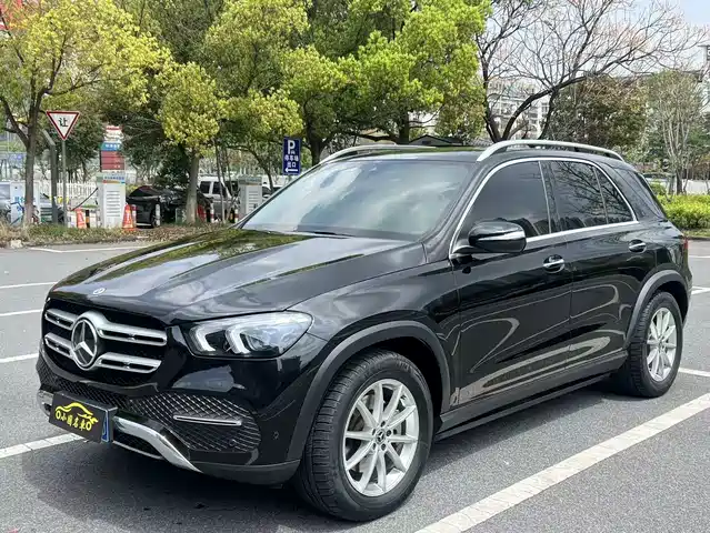 MERCEDES-BENZ GLE