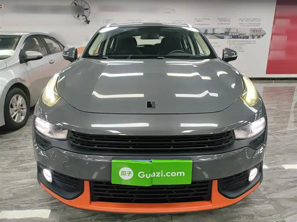 Lynk & Co 02 2019 High Energy Edition 2.0T Automatic 2WD Shine China VI фото 3