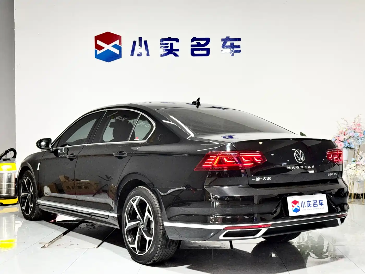 Volkswagen Magotan 2025 2025 Popular Edition 330TSI DSG Luxury