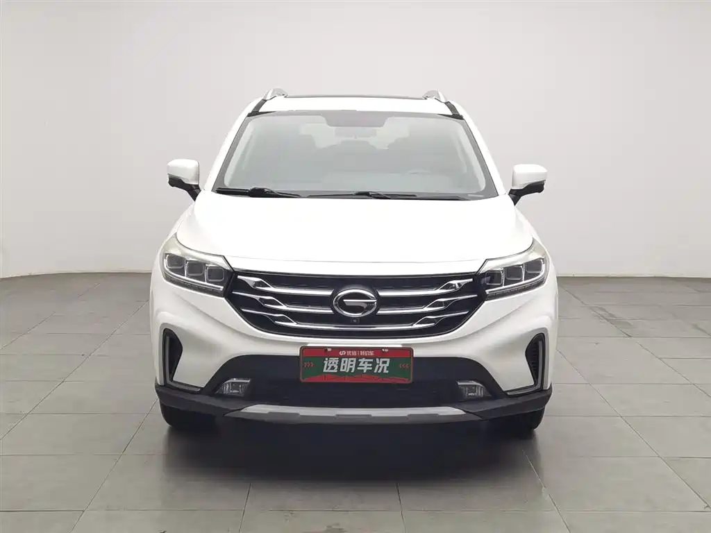 GAC Trumpchi Trumpchi GS4 2018 235T Automatic 2WD Luxury Smart Connect Million Commemorative Edition фото 3