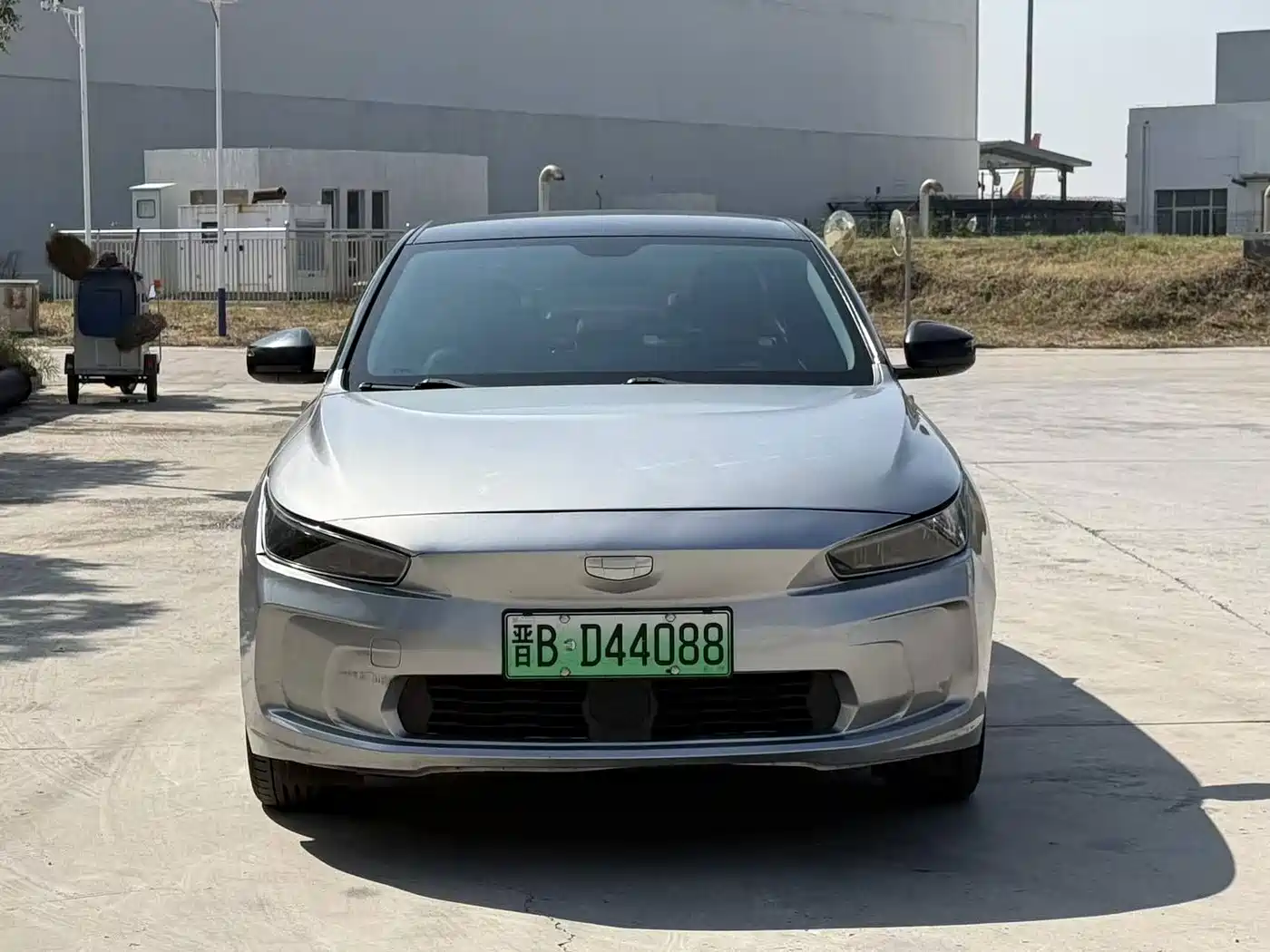 Фото 2 - Geely Geometry A