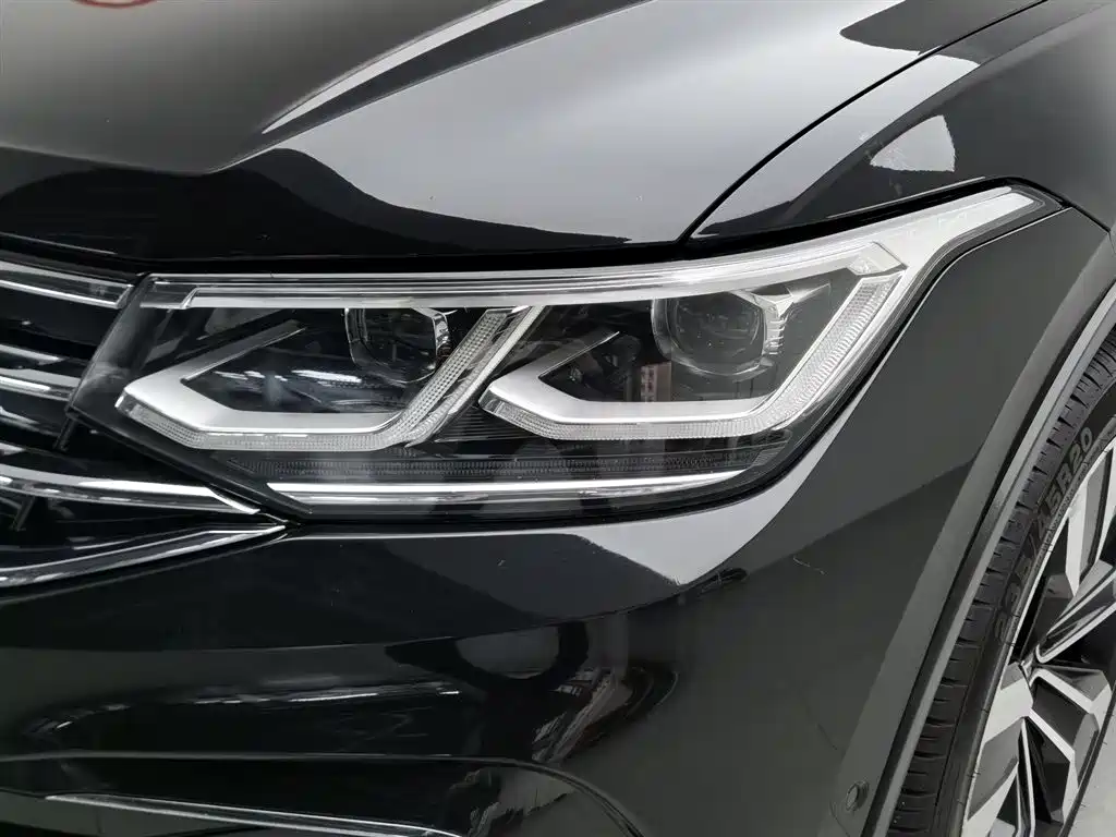 Volkswagen Tiguan X 2021 330TSI 2WD Prestige Flagship фото 7