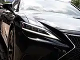 Фото 6 - Lexus LS