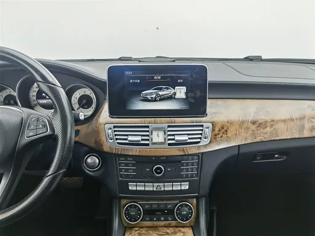Mercedes-Benz CLS 2015 CLS 320 фото 12