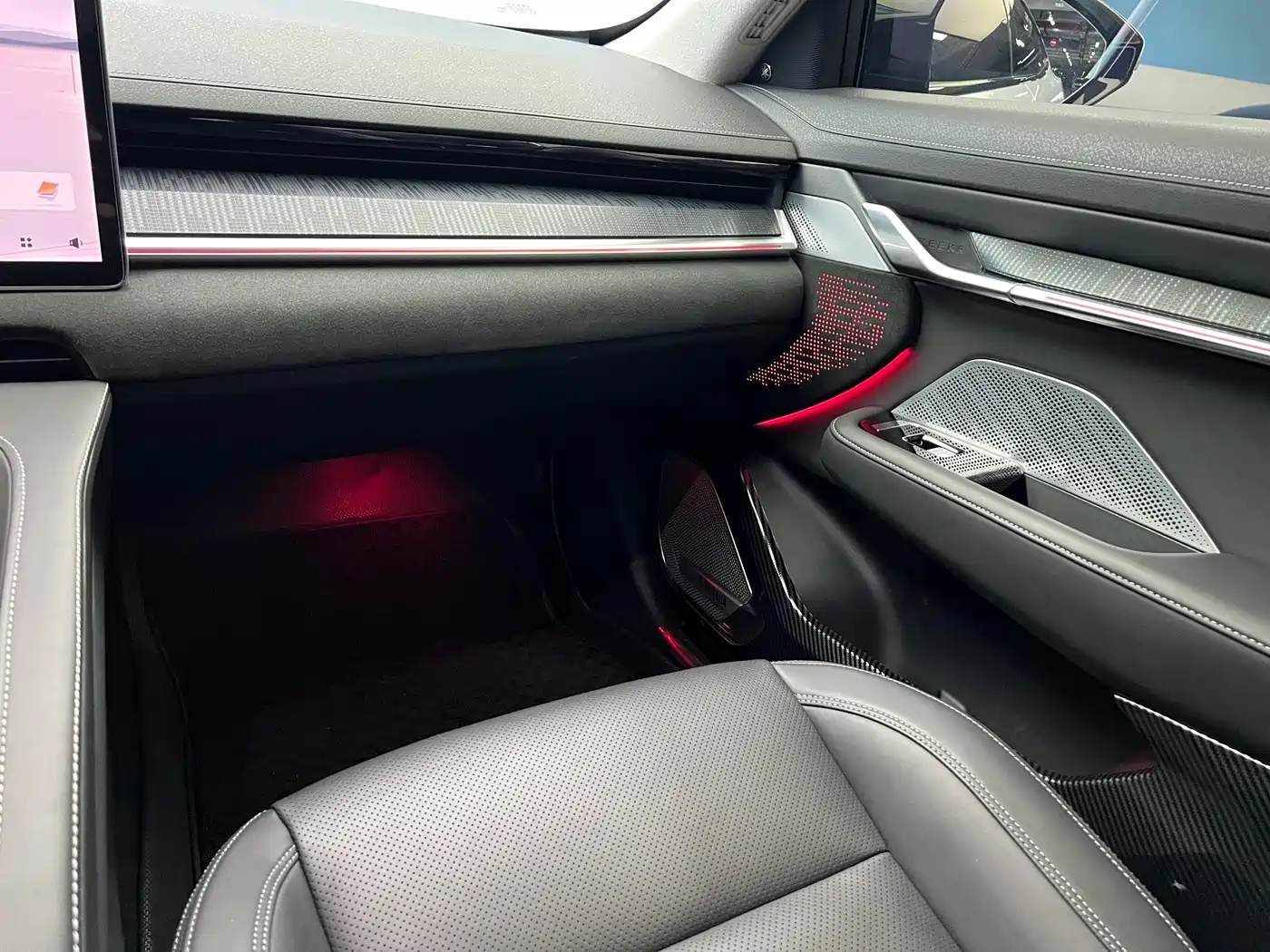 ZEEKR EXTREME KRYPTON 001