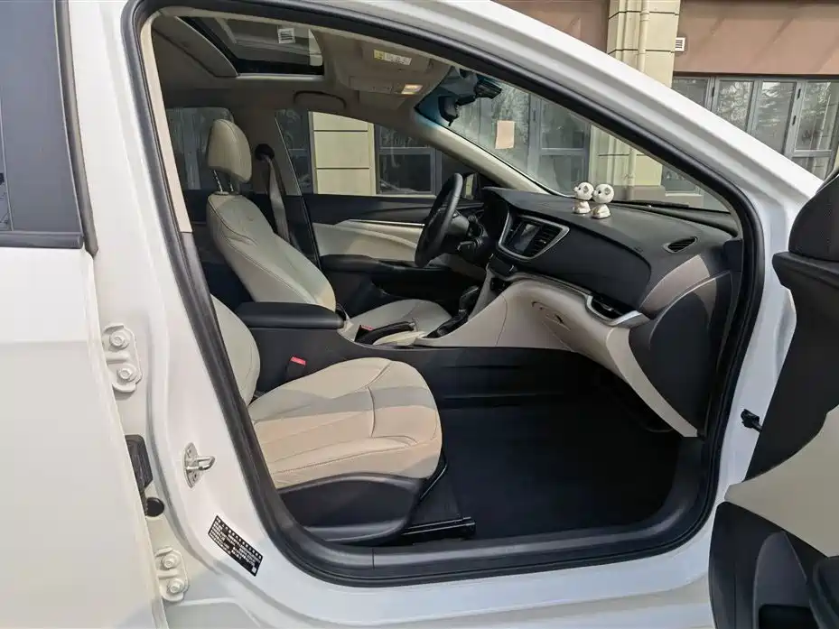 Buick Excelle 2021 Exemplar 1.5L Auto Elite фото 18