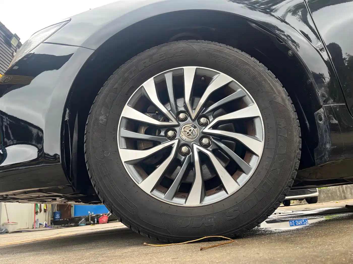 Toyota Camry 2015 2.0G Leading Edition фото 11