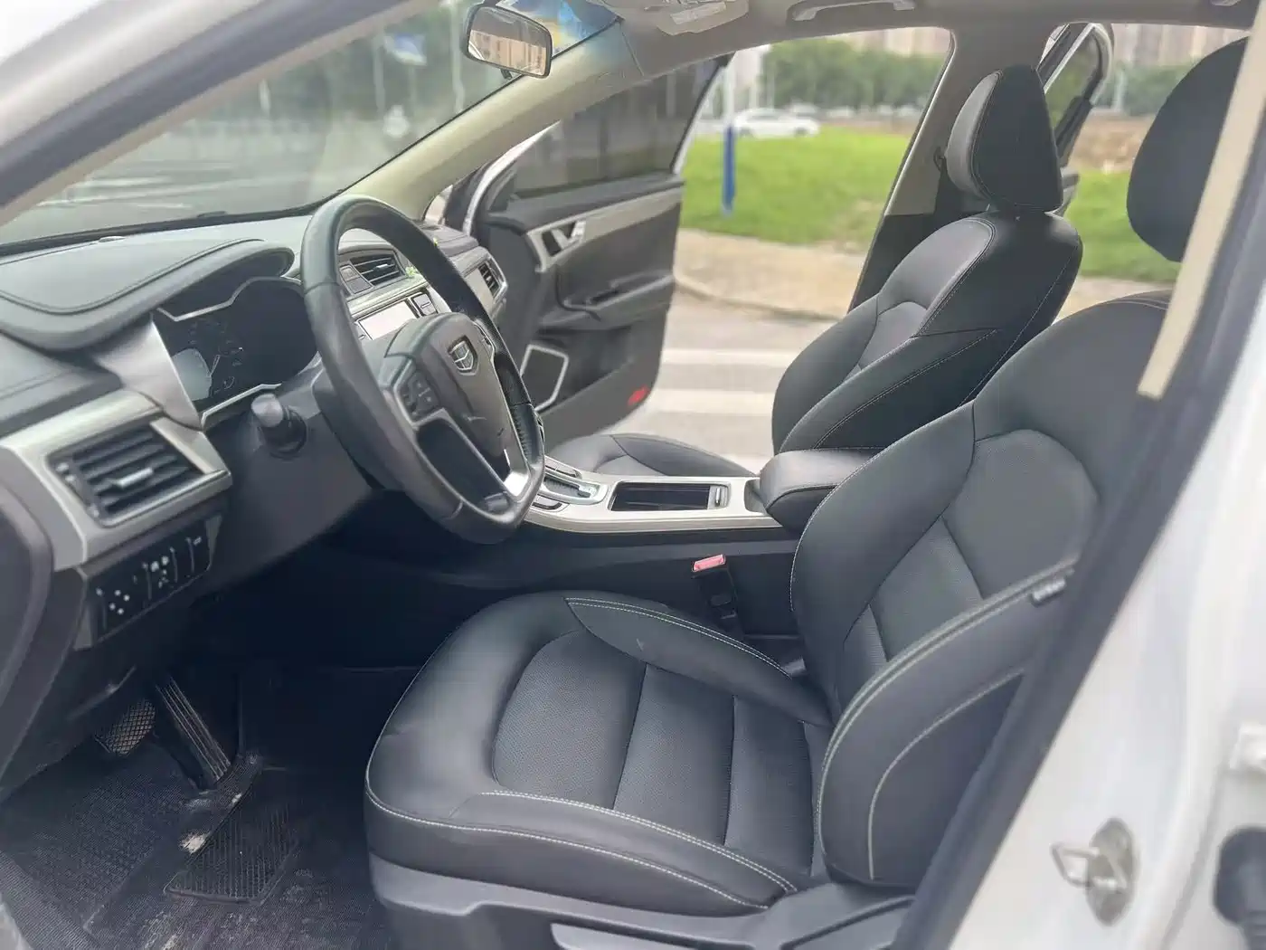 Geely Emgrand GL 2017 2017 1.8L DCT Elite
