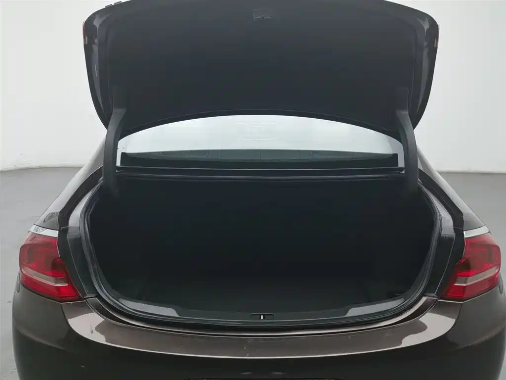 Buick LaCrosse 2016 Model 28T Elite фото 16