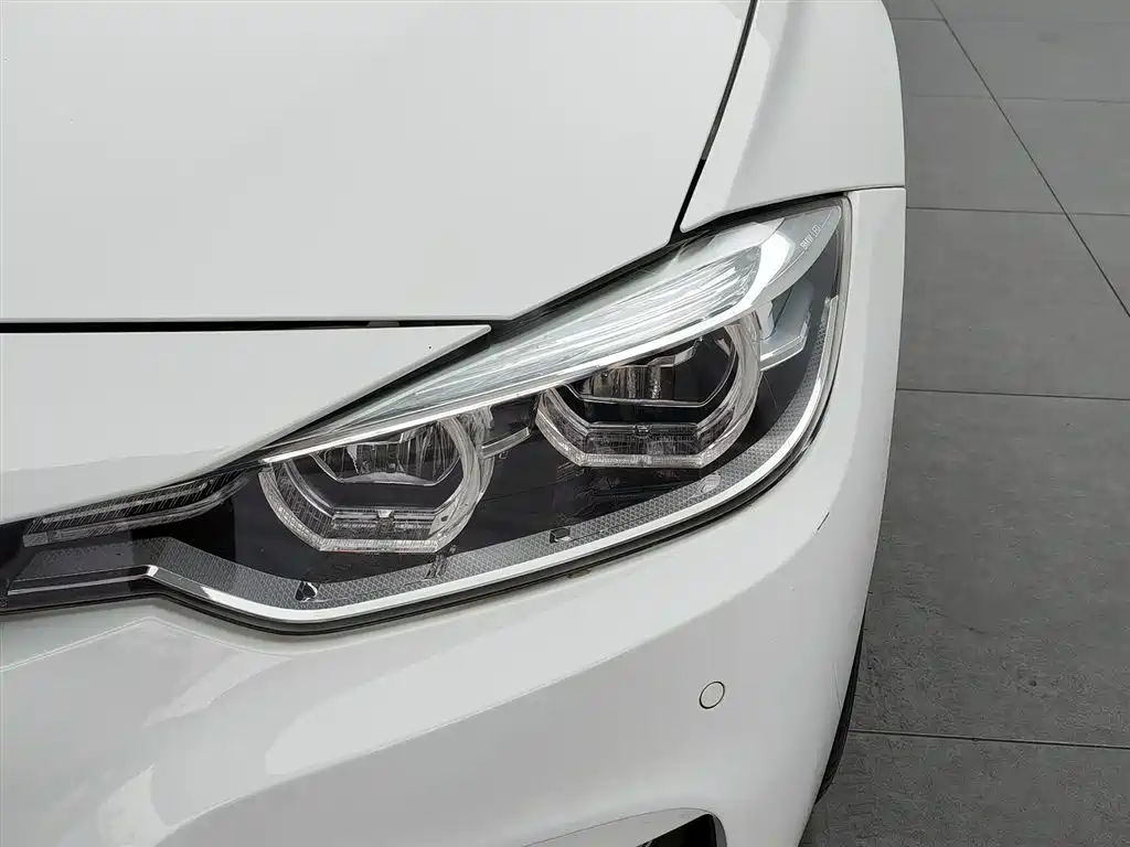 BMW 3 Series 2019 320i M Sport Package фото 7