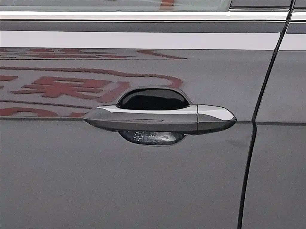 Volkswagen Passat 2021 Model 330TSI Elite Edition фото 18
