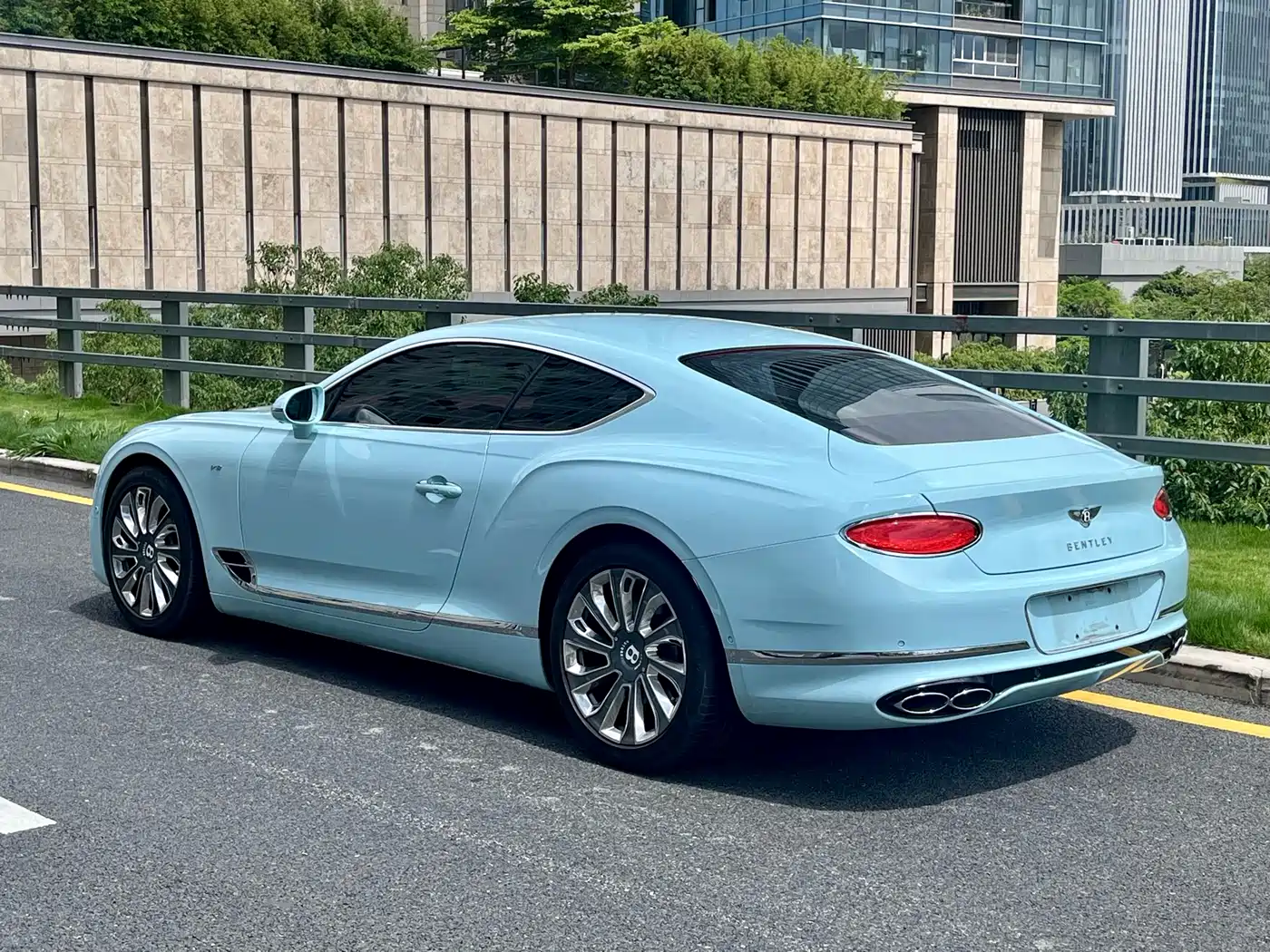 BENTLEY CONTINENTAL