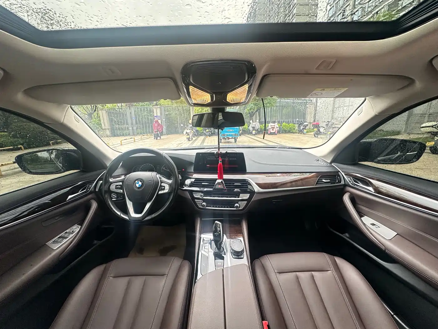 BMW 5 Series 2019 525Li Luxury Package фото 13