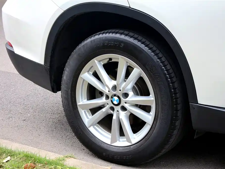 BMW X5 (Import) 2015 xDrive28i фото 18