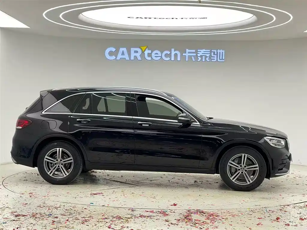 Mercedes-Benz GLC 2020 GLC 260 L 4MATIC Luxury фото 4